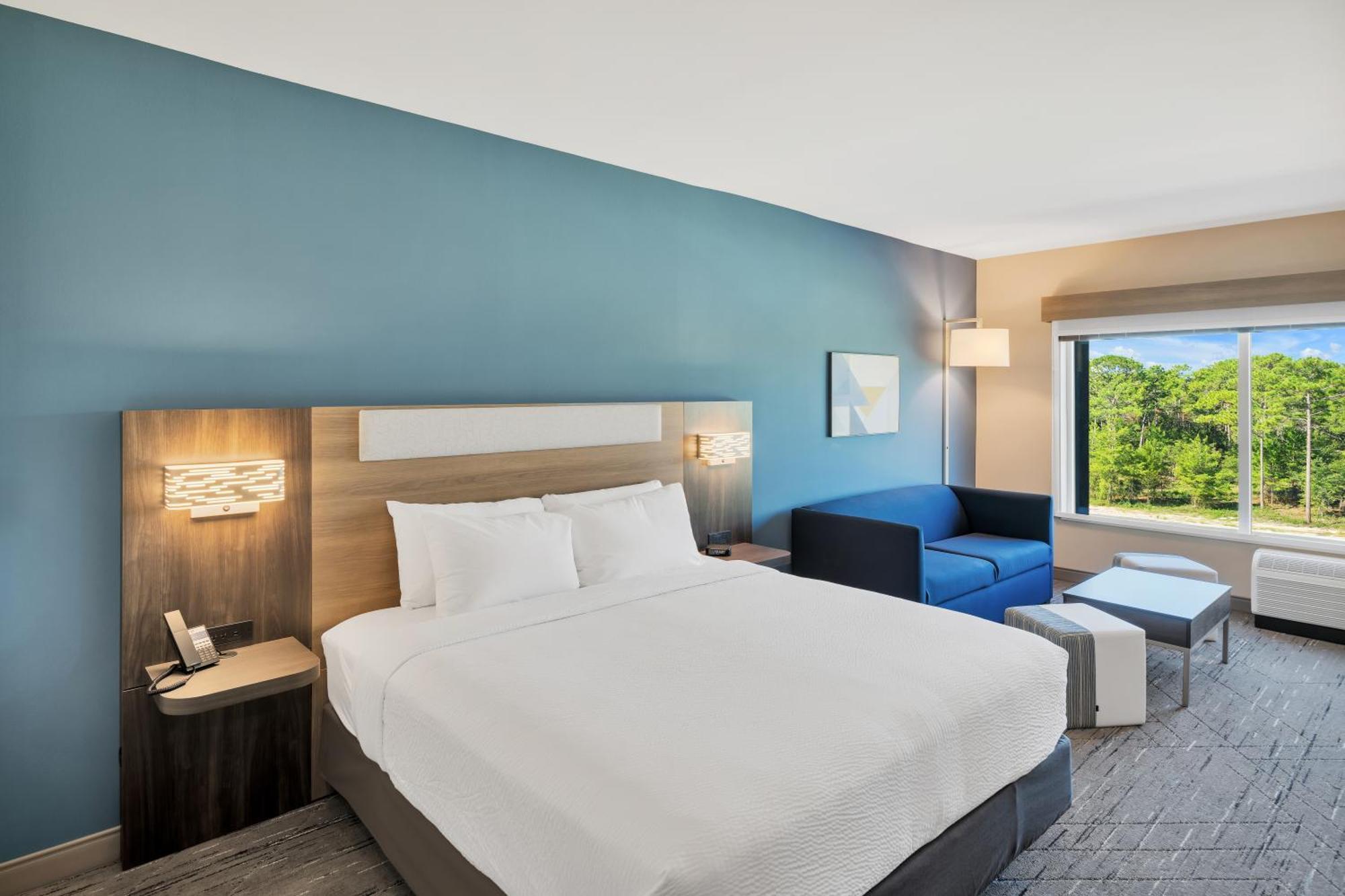 Holiday Inn Express & Suites Fort Walton Beach - Eglin Area By Ihg Exterior photo