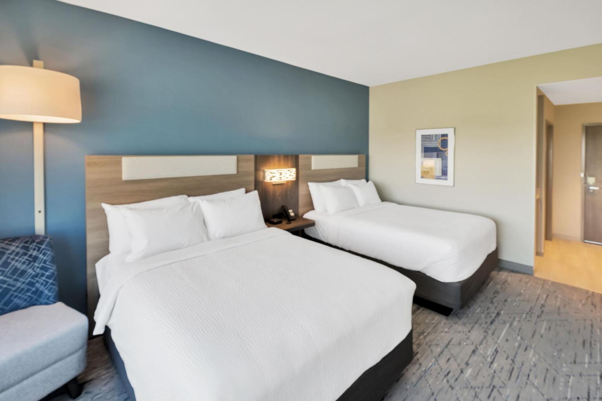 Holiday Inn Express & Suites Fort Walton Beach - Eglin Area By Ihg Exterior photo